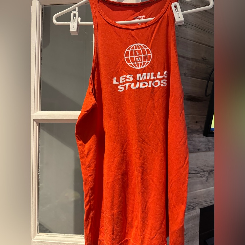 Tank reebok